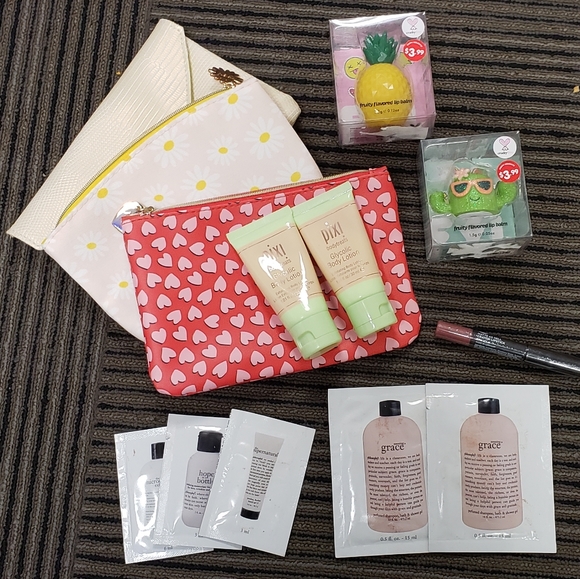 F R E E - Picture 9 of 9